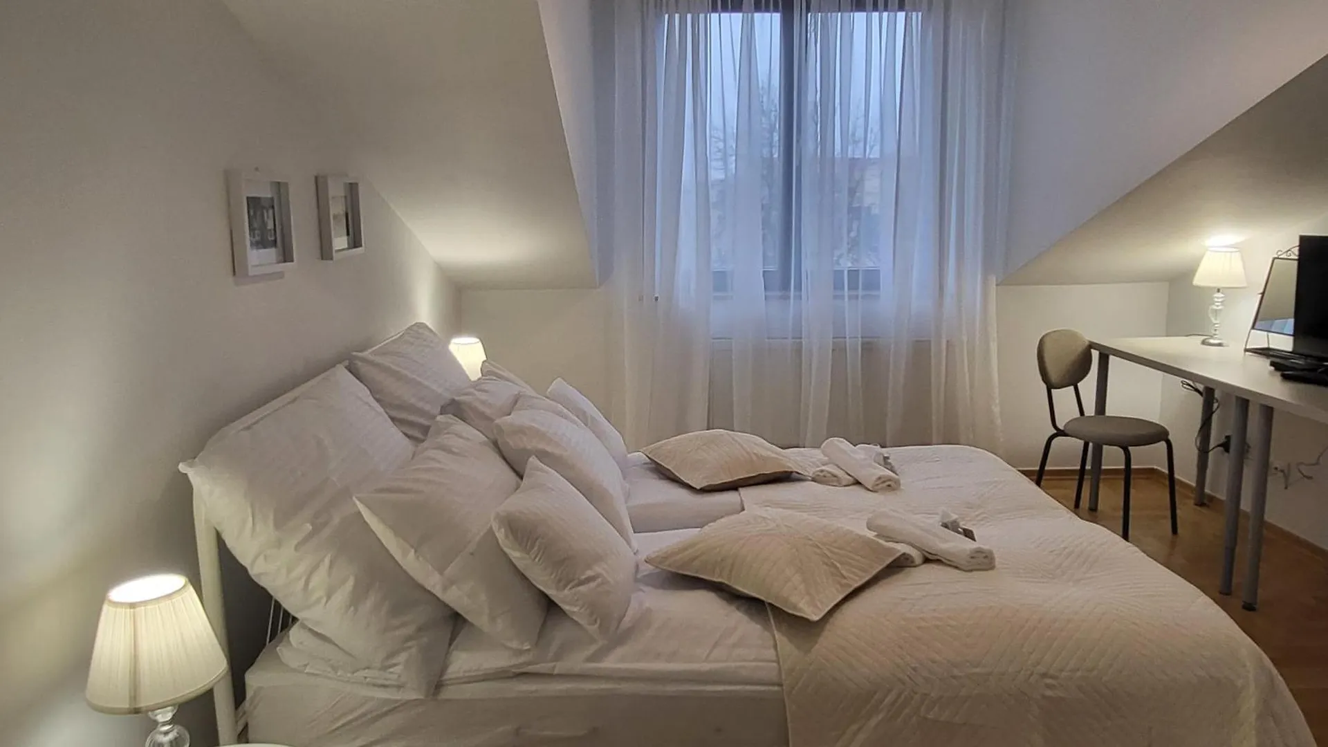 Apartment Kochanowskiego 12 Krakow